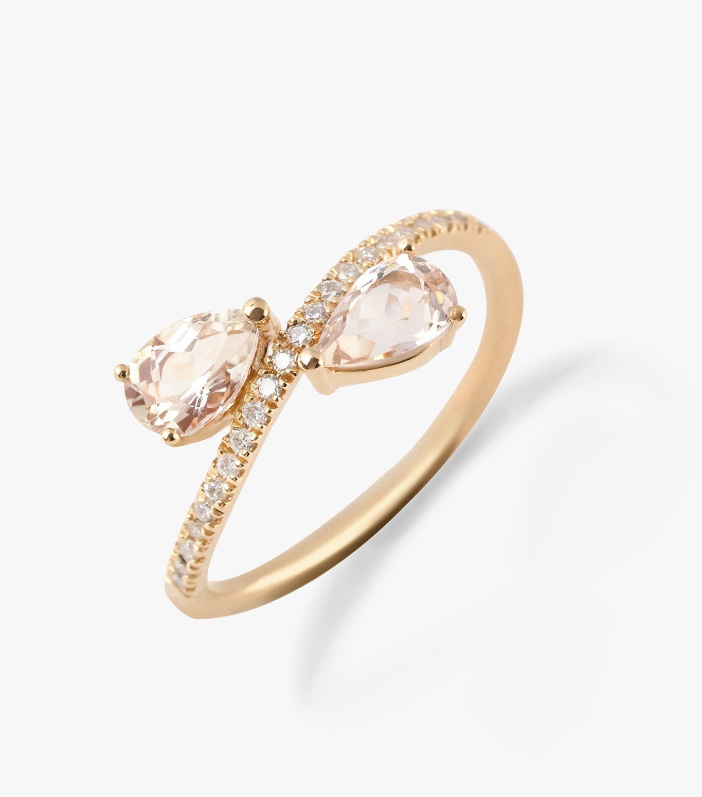 ANILLO CURVE DE ORO ROSA CON MORGANITA Y DIAMANTES