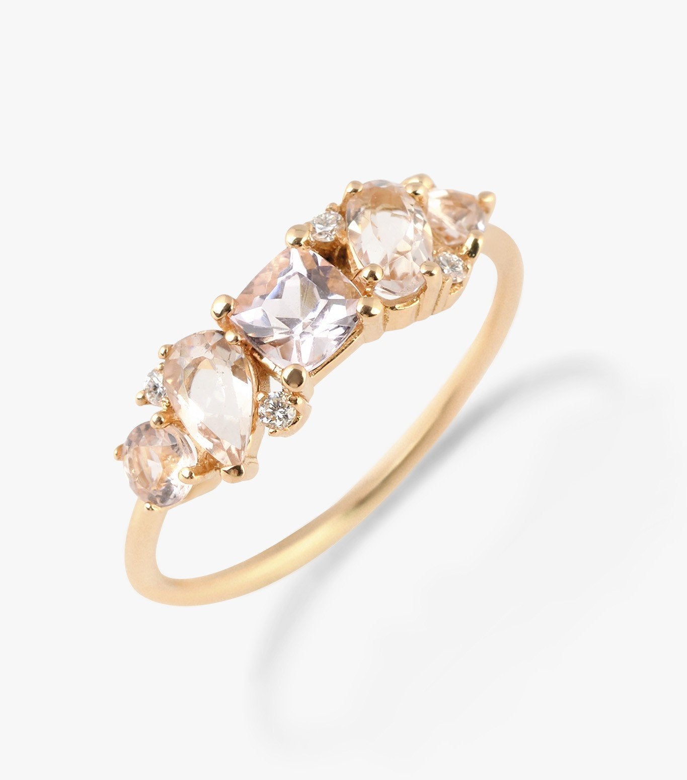 ANILLO DE ORO ROSA CON MORGANITA Y DIAMANTES