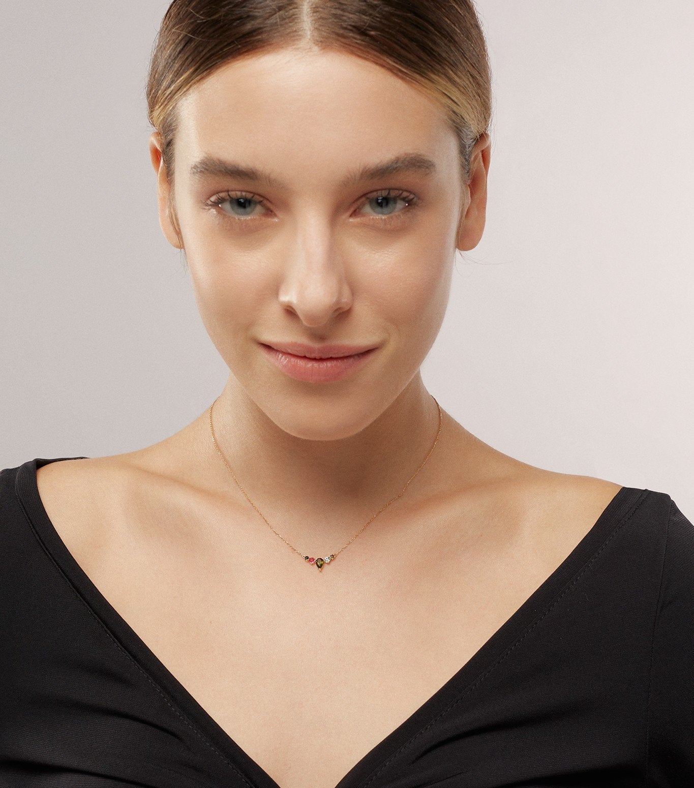 COLLAR DE ORO Y TURMALINA MULTICOLOR
